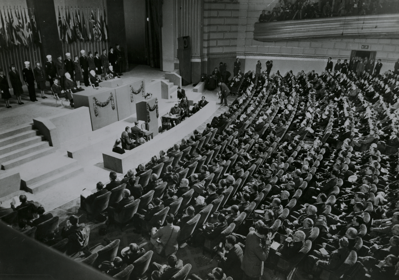 Image showing delegates meeting at the San Francisco Conference in 1945